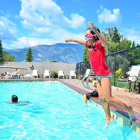 Mountain View Lodge 첼런 외부 사진