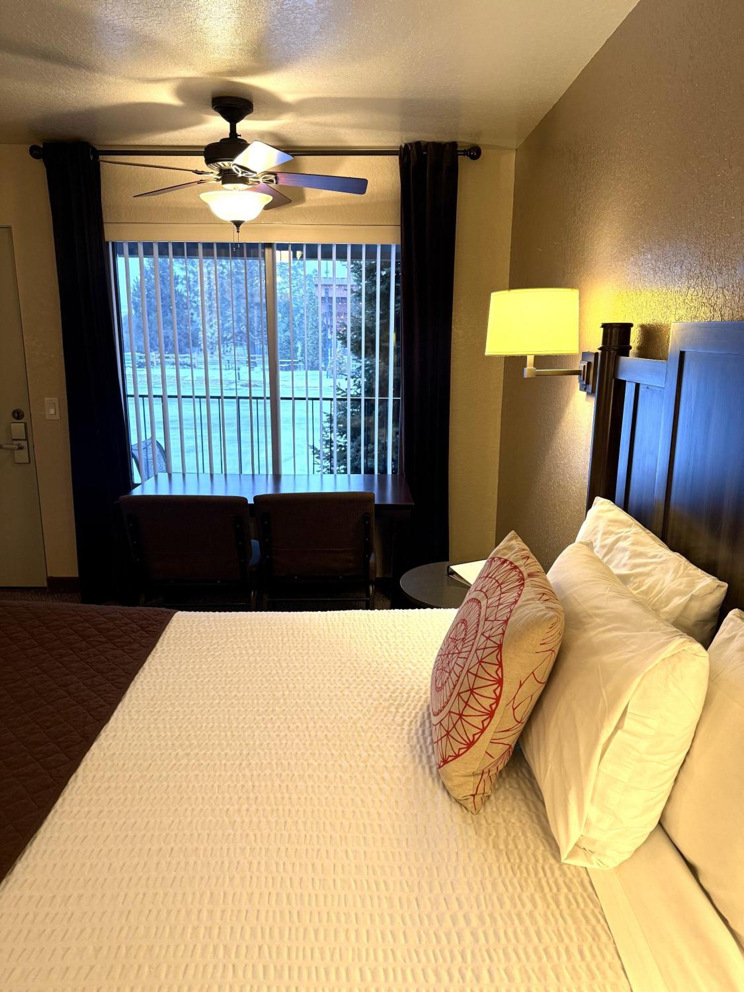 Mountain View Lodge 첼런 객실 사진